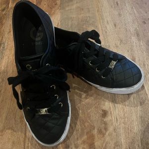 G by Guess Vegan Quilt Stitch Leather Shoe SZ 7.5